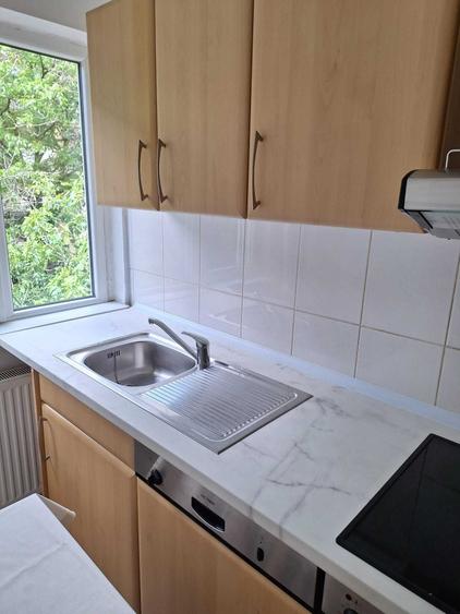 Apartament cu 2 camere semidecomandat în Dacia