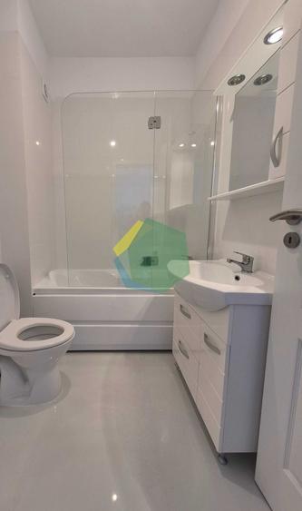 Garsonieră decomandată în Central