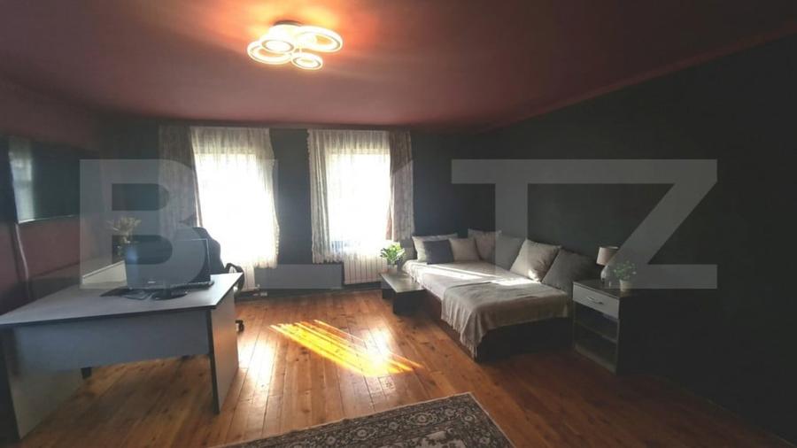 Casă cu 5 camere cu Teren 1350 Mp în Hălchiu