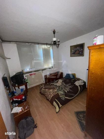 Apartament cu 4 camere decomandat în Titan