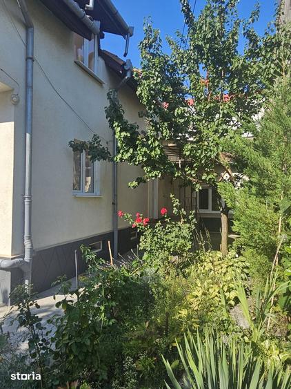 Casă cu 5 camere cu Teren 250 Mp în Gheorgheni