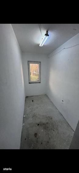 Spațiu comercial, de 39 mp, în Central