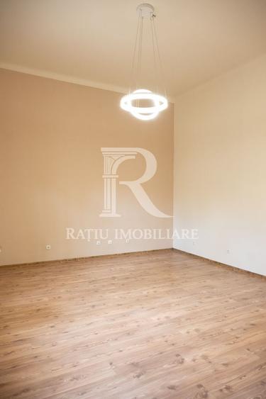 Apartament cu 2 camere decomandat în Ultracentral