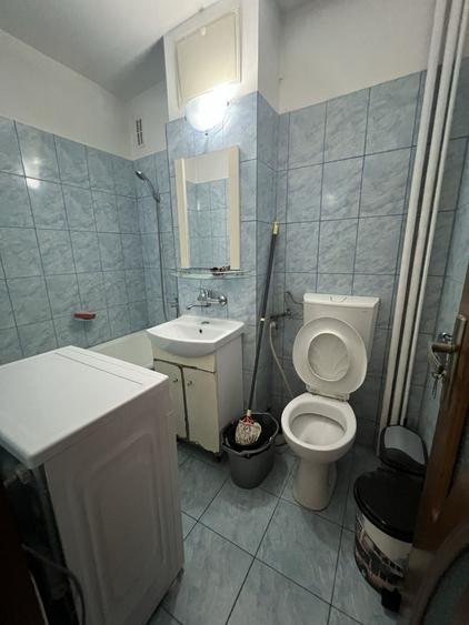 Garsonieră în Rovine