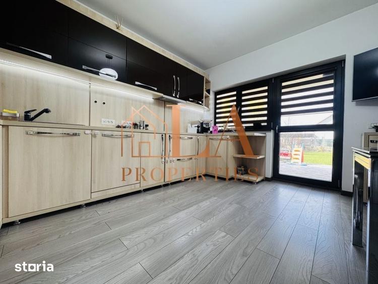 Casa 5 camere | Panouri fotovoltaice 18Kw | Teren 1000mp | Domnesti - 3
