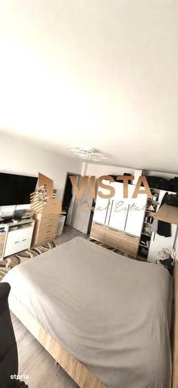 Apartament cu 4 camere decomandat în Triaj
