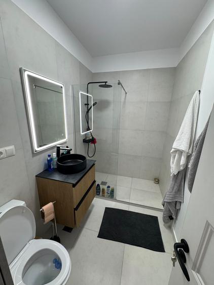 Apartament cu 2 camere semidecomandat în Bragadiru