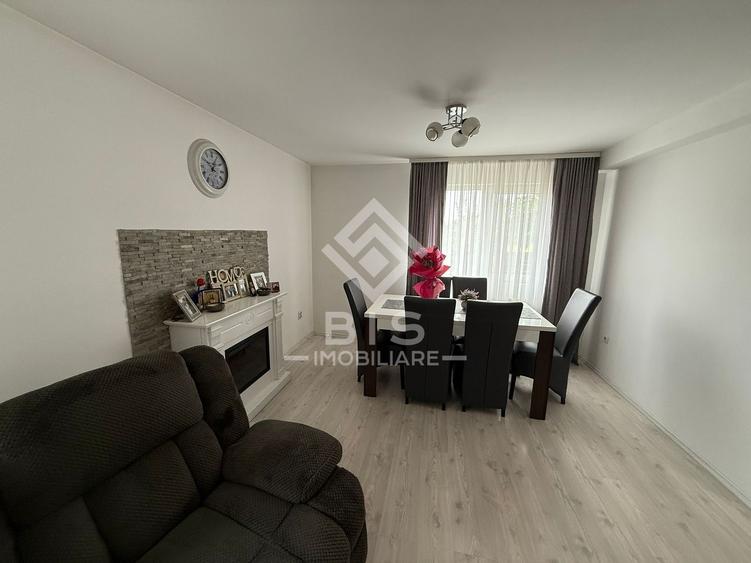 Duplex cu 3 camere cu Canalizare în Sud