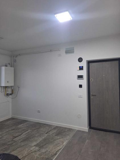 Garsonieră decomandată în Ișalnița