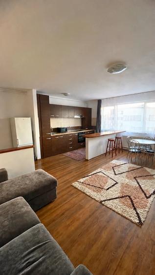 Apartament cu 2 camere semidecomandat în Florești