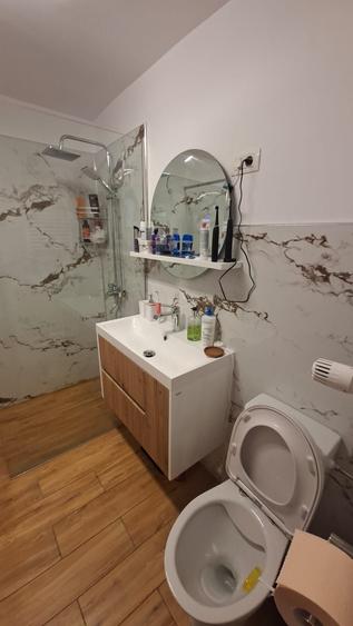 Apartament cu 2 camere decomandat în Exterior Vest