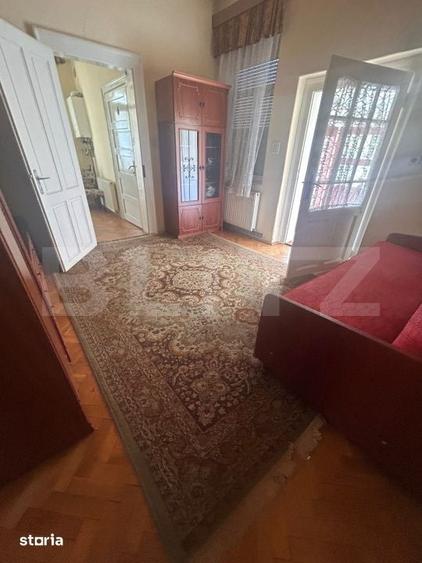 Casă cu 5 camere cu Teren 760 Mp în Soarelui