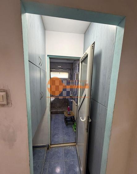 Apartament cu 4 camere decomandat în Gorjului