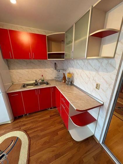 Apartament cu 2 camere decomandat în Steaua