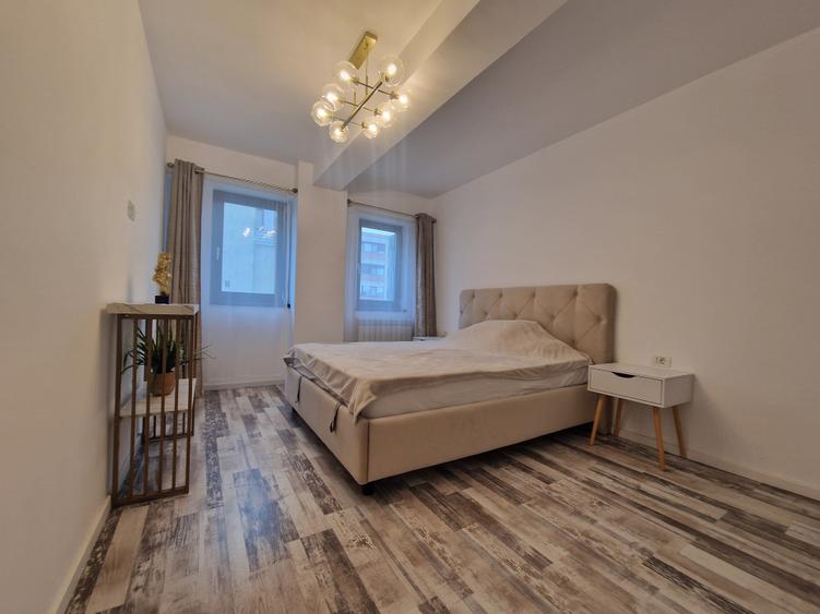 Apartament cu 2 camere semidecomandat în Tomis Plus