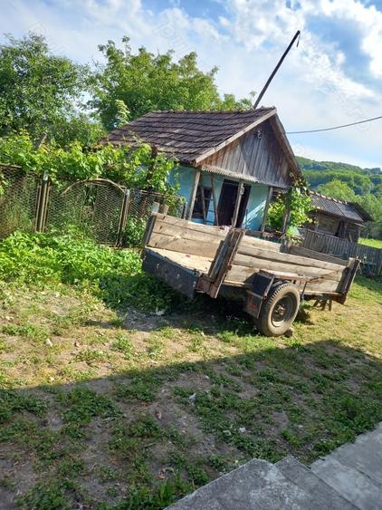 Casă cu 3 camere cu Teren 1000 Mp în Rusu de Sus