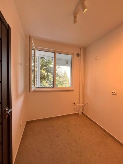 Apartament cu 2 camere semidecomandat în Domenii