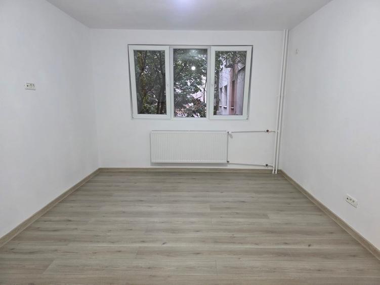 Apartament cu 3 camere decomandat în Nicolae Grigorescu
