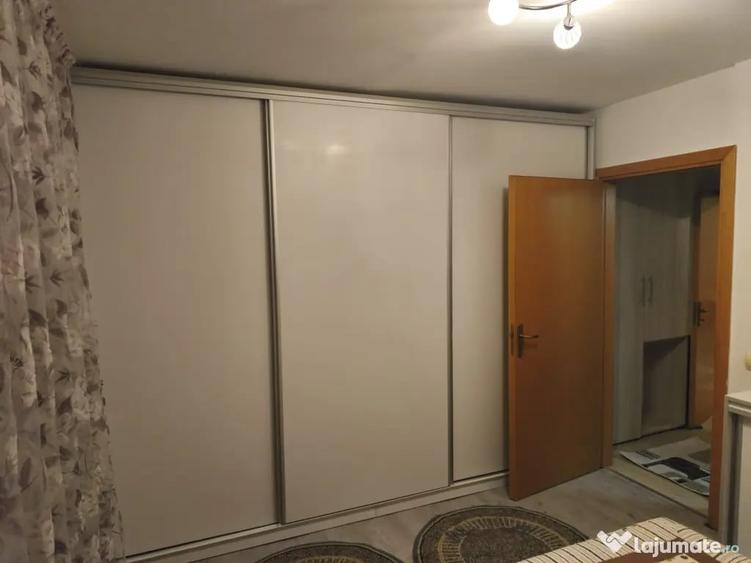 Apartament cu 2 camere semidecomandat în Vitan