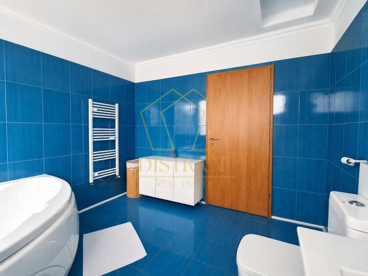 Duplex cu 3 camere cu Canalizare în Dumbrăvița