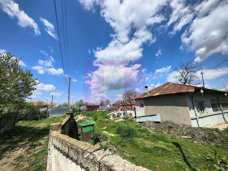 Teren Construcții intravilan de 500 mp, în Poșta