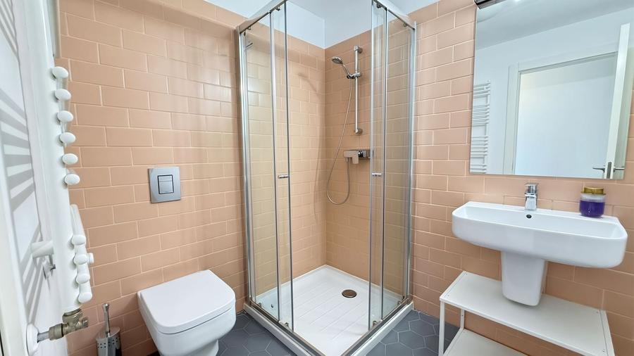Apartament cu 2 camere decomandat, mobilat în Eminescu