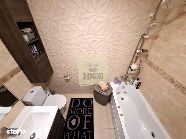 Apartament cu 3 camere decomandat în Turnișor