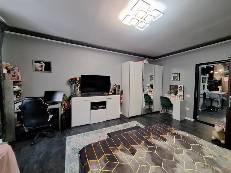 Apartament cu 2 camere semidecomandat, mobilat în Take Ionescu