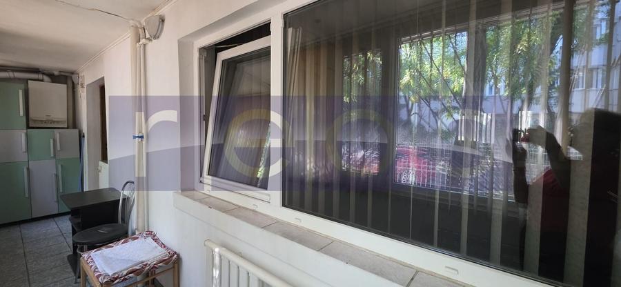 VANZARE 4 CAMERE DECOMANDAT -VITAN MALL - 23