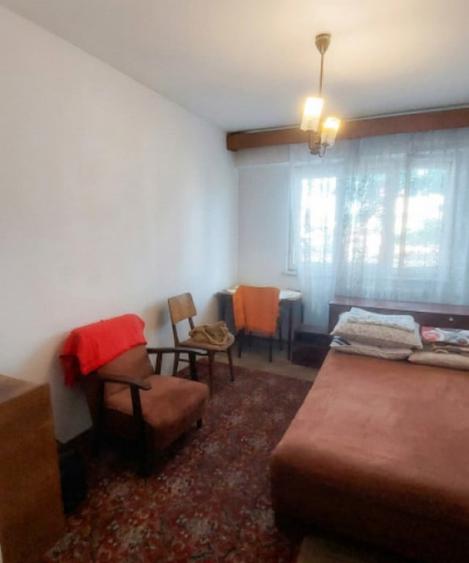 Apartament cu 3 camere decomandat în Tomis Nord