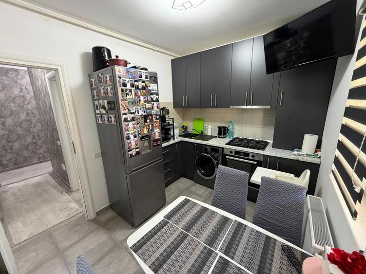 Apartament cu 3 camere decomandat, mobilat în Fundeni