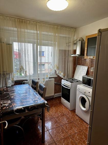 Inchiriez apartament - 2 camere - Mioveni - 2