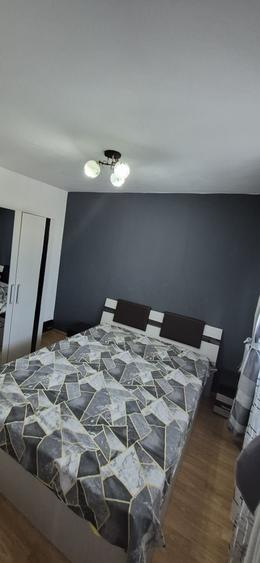 Apartament cu 2 camere nedecomandat în 1 Mai