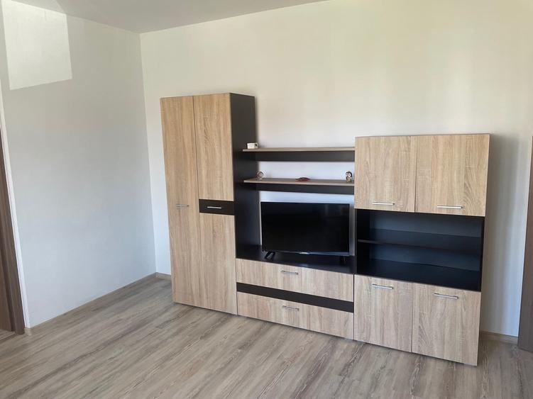Apartament 2 camere - etajul 1 - cartier Hipodrom - Cedonia - 3