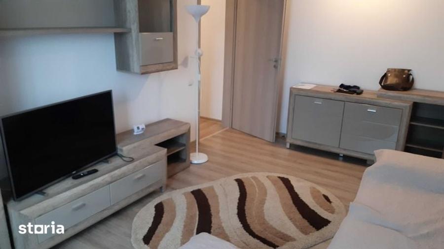 De inchiriat apartament 2 camere - 1