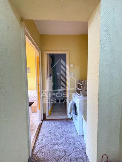 Apartament cu 4 camere decomandat, mobilat în Elisabetin