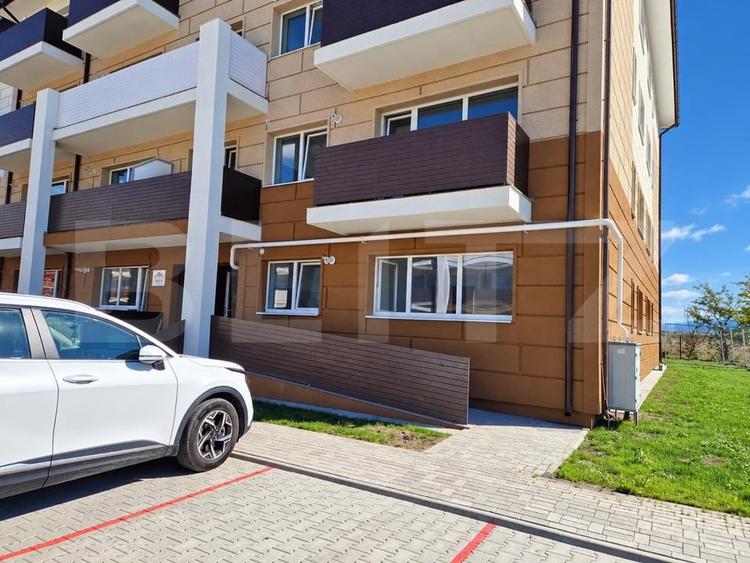 Apartament cu 2 camere decomandat în Sânpetru