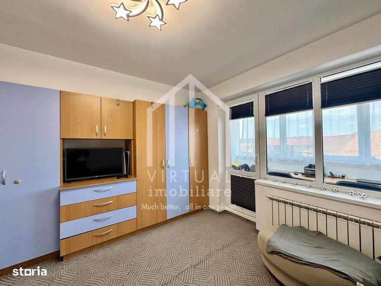 Apartament cu 3 camere, 75mp utili+3 balcoane, etaj 5/5, bloc cu lift - 18