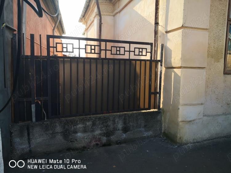 Casă cu Teren 1100 Mp în Central