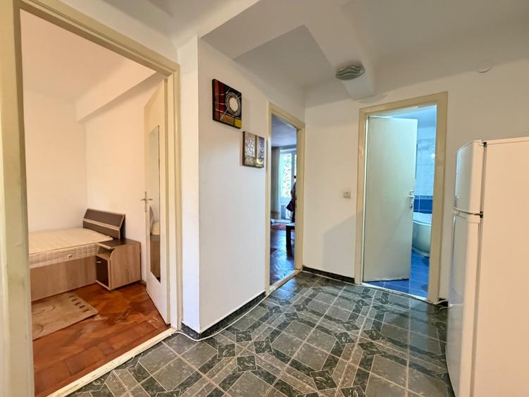 Apartament cu 2 camere semidecomandat în Central