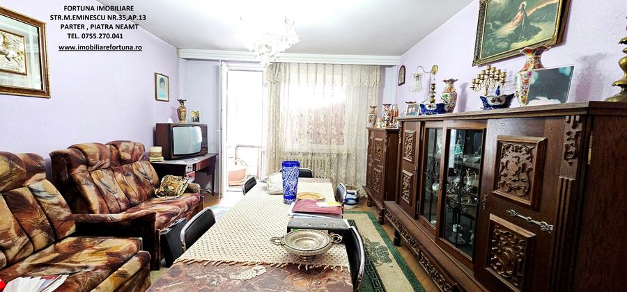 Apartament cu 4 camere semidecomandat în Mărăței