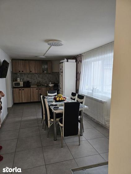 3 CAMERE - INEL I - 13