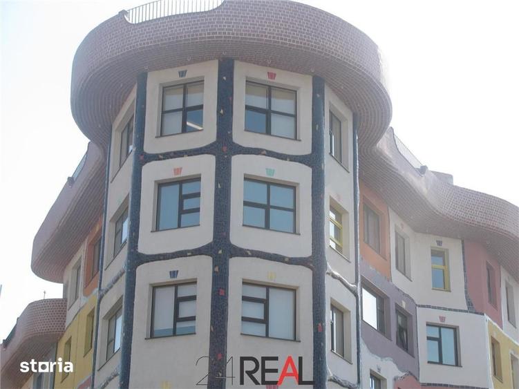 Spațiu comercial, de 1,100 mp, în Aviației