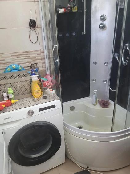 Casă cu Teren 1300 Mp în Sârbi