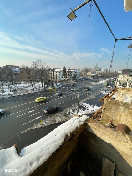 Apartament cu 3 camere decomandat în Dorobanți