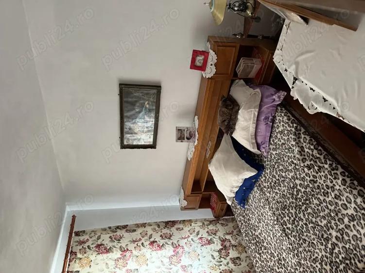 Apartament cu 3 camere decomandat în Caracal
