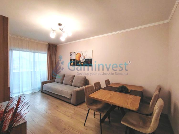 Apartament cu 3 camere decomandat, mobilat în Sud
