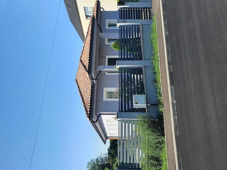 Casă cu 3 camere cu Teren 462 Mp în Central