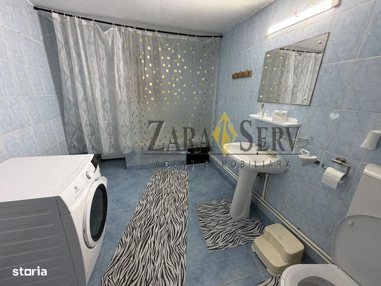 Casă cu 4 camere decomandat cu Teren 427 Mp în Valea Călugărească
