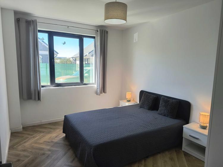 Casă cu 4 camere cu Teren 350 Mp în Berceni